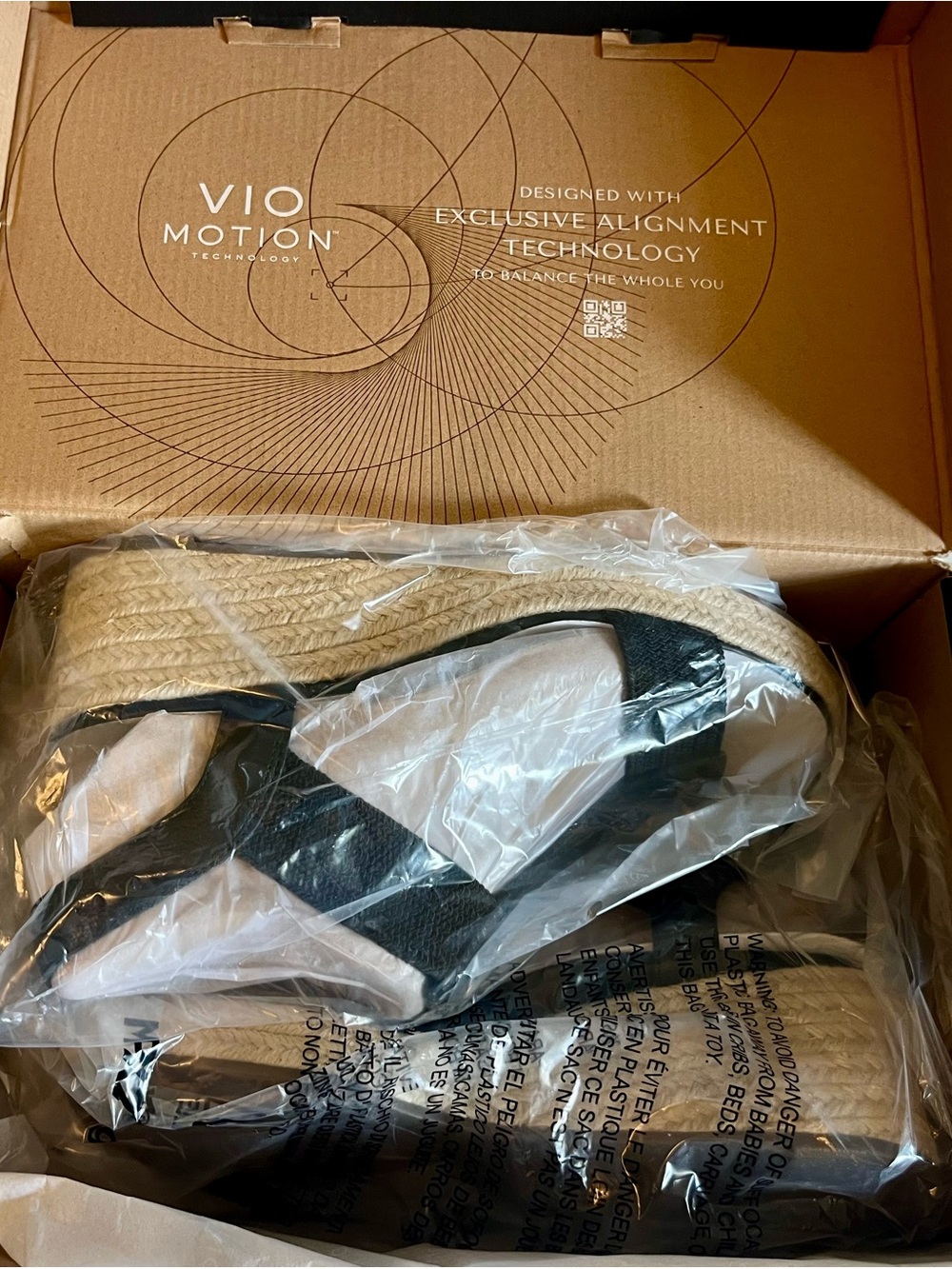 Vionic Black Espadrille Wedge Sandal with Jute Platform - Picture 3 of 5